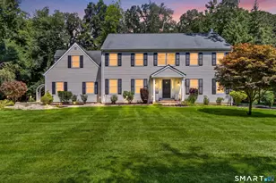 29 Maplewood Dr, Danbury, CT 06811 - Photo 37