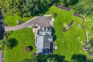 29 Maplewood Dr, Danbury, CT 06811 - Photo 37