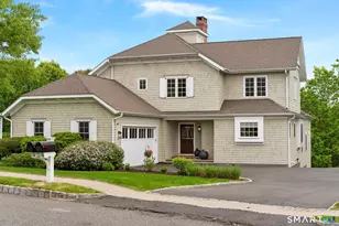 9 Damia Dr, Danbury, CT 06810 - Photo 1