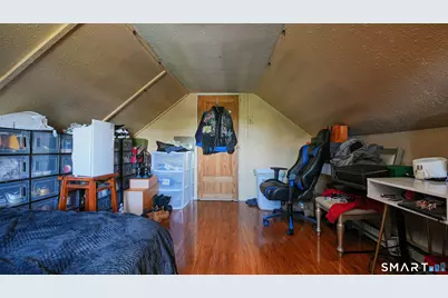 297 Laurel Avenue, Bridgeport, CT 06605 - Photo 25