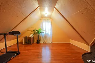 297 Laurel Ave, Bridgeport, CT 06605 - Photo 23