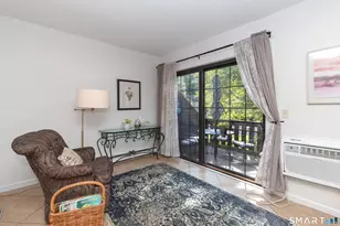7 Falmouth Ct, Brookfield, CT 06804 - Photo 7