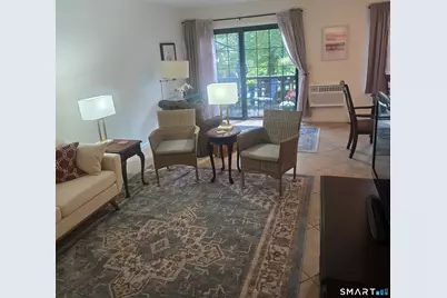 7 Falmouth Court #7, Brookfield, CT 06804 - Photo 3