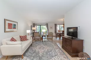7 Falmouth Ct, Brookfield, CT 06804 - Photo 5