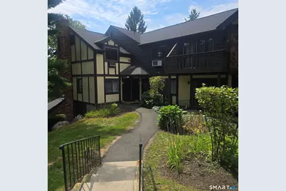 7 Falmouth Court #7, Brookfield, CT 06804 - Photo 1