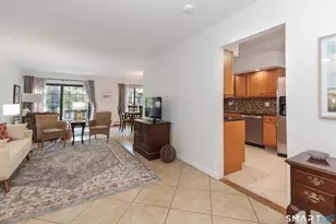 7 Falmouth Ct, Brookfield, CT 06804 - Photo 3