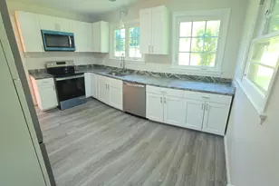 128 Middlebury Rd, Watertown, CT 06795 - Photo 3