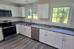 128 Middlebury Rd, Watertown, CT 06795 - Photo 5