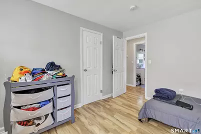 35-37 Omega Avenue, Bridgeport, CT 06606 - Photo 9