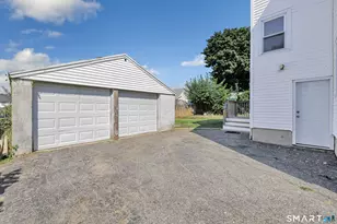 35-37 Omega Ave, Bridgeport, CT 06606 - Photo 27