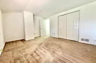 44 Mattabasset Dr, Meriden, CT 06450 - Photo 15