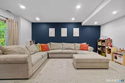84 Silo Circle #84, Greenwich, CT 06878 - Photo 19