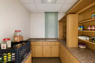 182 Collins St, Hartford, CT 06105 - Photo 11