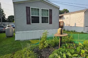 11 School Ground Rd, Branford, CT 06405 - Photo 13