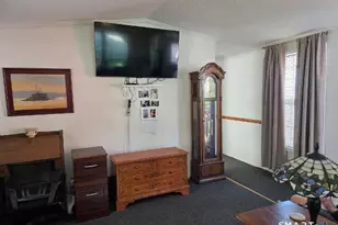 11 School Ground Rd, Branford, CT 06405 - Photo 5
