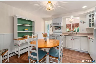 48 Jefferson Circle, Clinton, CT 06413 - Photo 17