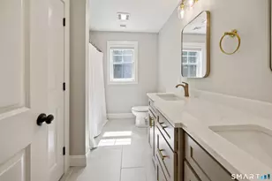 34 Greenwich Pl, Colchester, CT 06415 - Photo 17