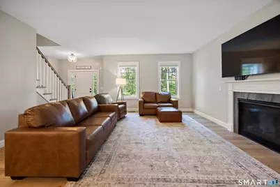 34 Greenwich Place, Colchester, CT 06415 - Photo 3