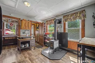 51 Gallup St, Plainfield, CT 06374 - Photo 3