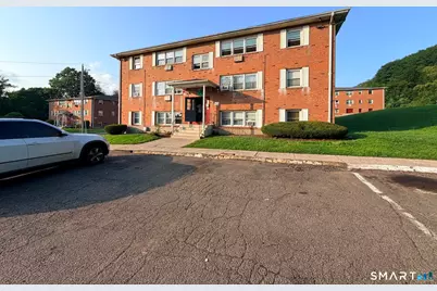 15 Donna Drive #C2, New Haven, CT 06513 - Photo 11