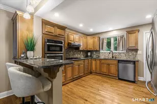 264 Sunrise Terrace, Bridgeport, CT 06606 - Photo 7
