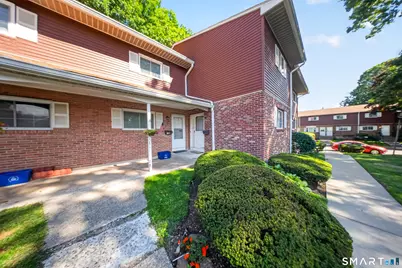236 Edgemoor Road #B, Bridgeport, CT 06606 - Photo 1