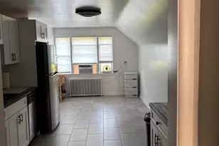 433 Thompson St, Stratford, CT 06615 - Photo 11