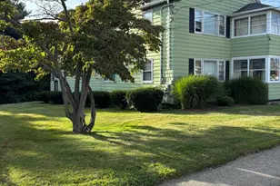 433 Thompson St, Stratford, CT 06615 - Photo 29