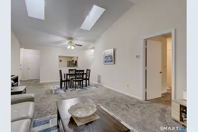 31 Simsbury Landing #31, Simsbury, CT 06070 - Photo 11
