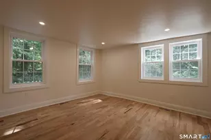 37 Peaceable St, Redding, CT 06896 - Photo 23