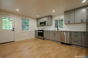 37 Peaceable St, Redding, CT 06896 - Photo 15