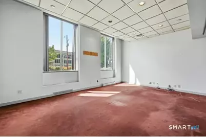 650 Franklin Avenue, Hartford, CT 06114 - Photo 29