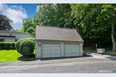 397 Heritage Village #B, Southbury, CT 06488 - Photo 37
