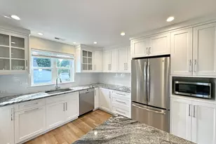 18 Catherine St, Norwalk, CT 06851 - Photo 3