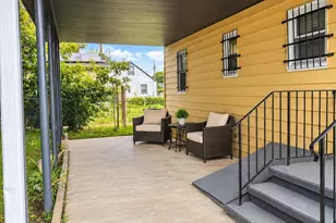326 Soundview Ave, Bridgeport, CT 06606 - Photo 13