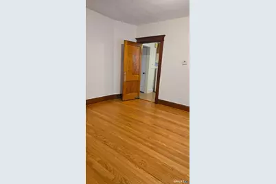 8-10 Freeman Street #2nd Fl, Hartford, CT 06114 - Photo 3