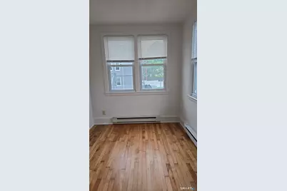 8-10 Freeman Street #2nd Fl, Hartford, CT 06114 - Photo 7