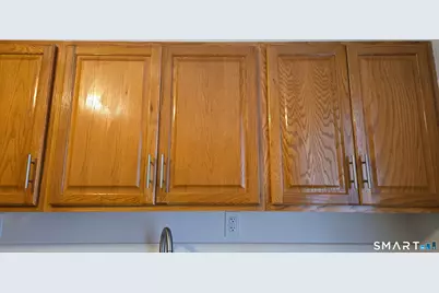 8-10 Freeman Street #2nd Fl, Hartford, CT 06114 - Photo 13