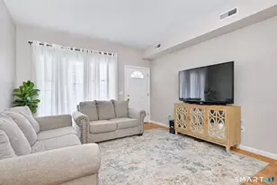 24 Wishing Well Ln, New Milford, CT 06776 - Photo 5