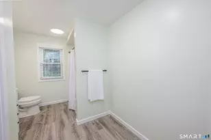 26 Dorchester Ln, Branford, CT 06405 - Photo 27