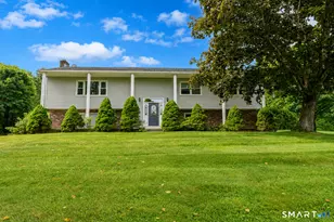 26 Dorchester Ln, Branford, CT 06405 - Photo 1