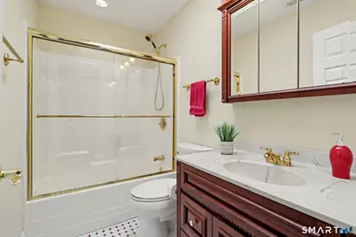 25 Warren Avenue, Fairfield, CT 06825 - Photo 13