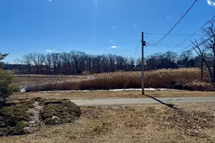 2 Meadow Pl, East Haven, CT 06512 - Photo 35
