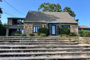 2 Meadow Pl, East Haven, CT 06512 - Photo 1