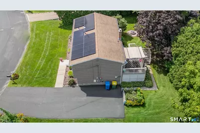 56 Pinecrest Drive, Waterbury, CT 06708 - Photo 3