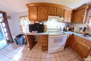 32 W Park Rd, Plymouth, CT 06782 - Photo 13