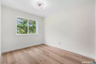223 Thompson St, East Haven, CT 06513 - Photo 25