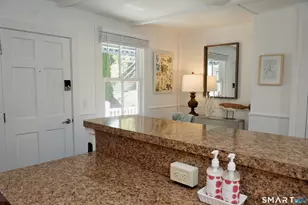 19 Pearl St, Groton, CT 06340 - Photo 15