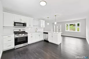 75 Longwood Dr, Naugatuck, CT 06770 - Photo 7
