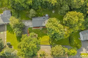 48 Putnam Park Rd, Bethel, CT 06801 - Photo 3
